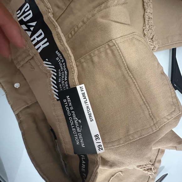 Men's Tan Bootcut Jeans - Picture 3 of 7